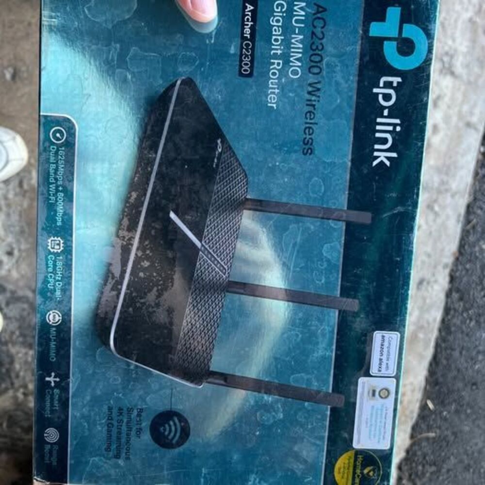 TP-Link AC2300 WiFi Router - Picture 5 of 5